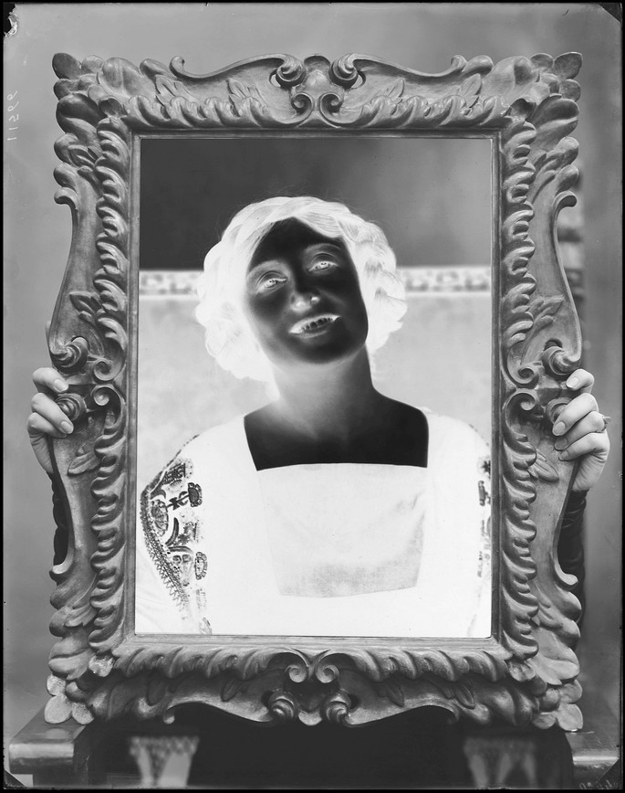 Mario Cresci, Elaborazione da fotografia di Mario Nunes Vais, dagli archivi dell'IDCC di Roma, 2019. Courtesy di ICCD, Roma.
