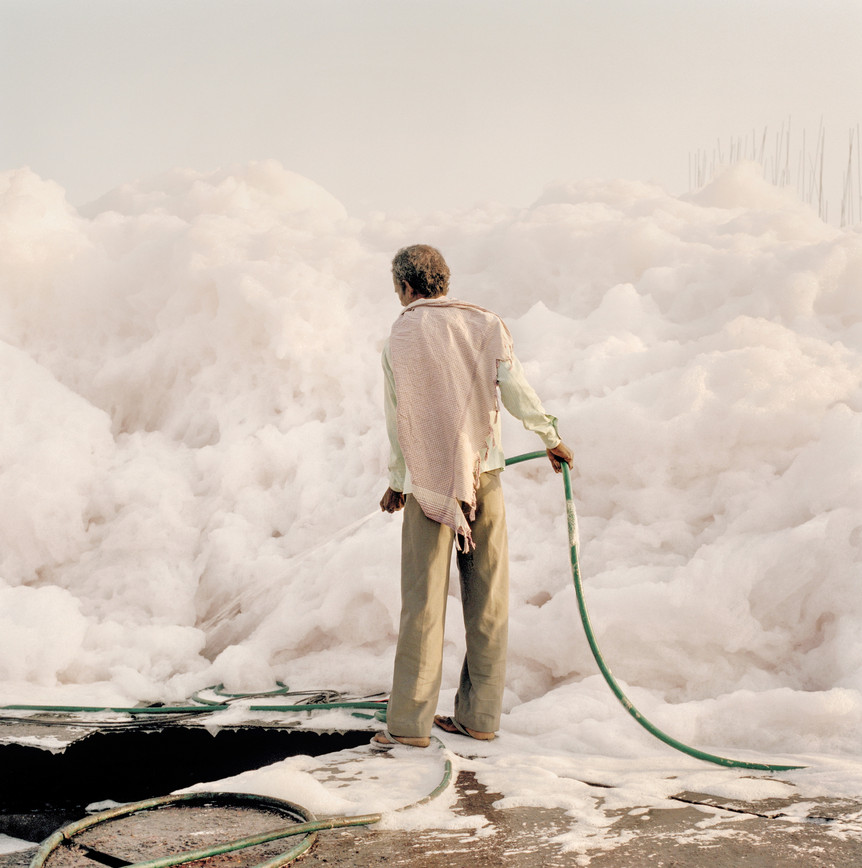 Giulio Di Sturco, Yamuna River, India, 2015