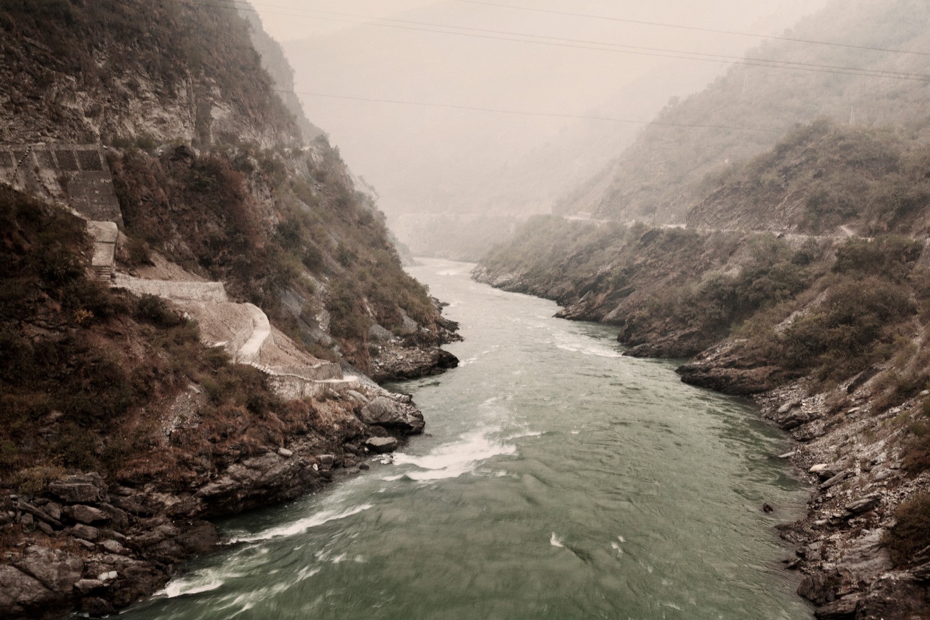 Giulio Di Sturco, near Tehri, India, 2008